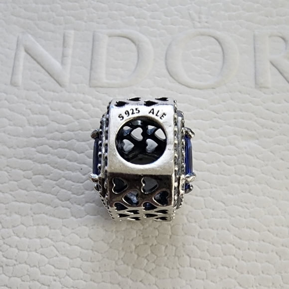Pandora Blue Sparkling Levelled Rectangular Charm - Picture 8 of 12